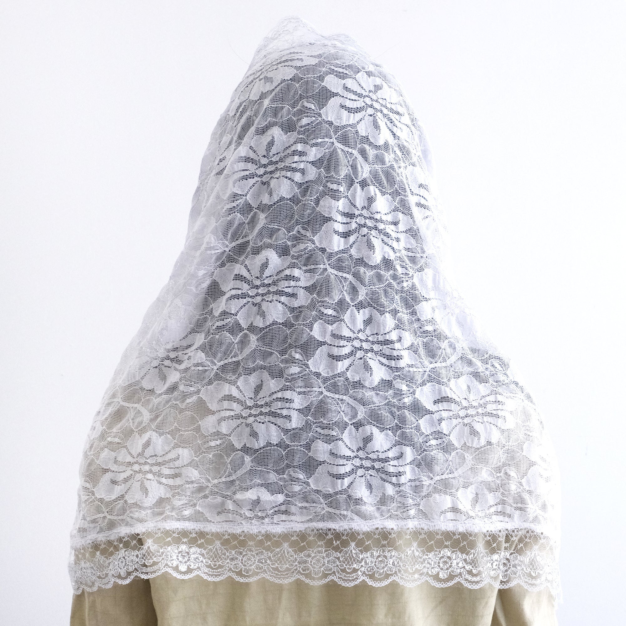 St Zelie Infinity Veil White